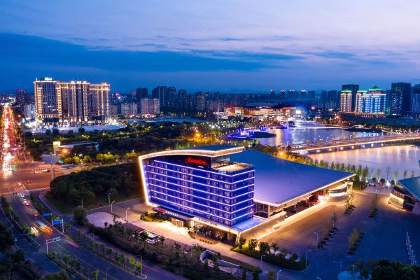 揚(yáng)州文昌路希爾頓歡朋酒店