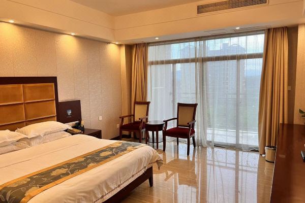 屯昌元行商務酒店