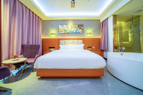 樂(lè)東吾逅陽(yáng)光智能酒店(黃流鎮(zhèn)店)