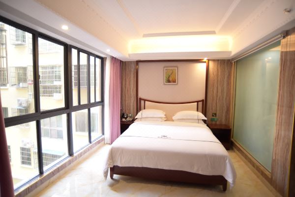 樂東隆鑫大酒店