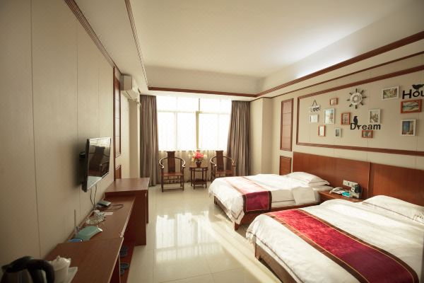 東方寶隆商務酒店